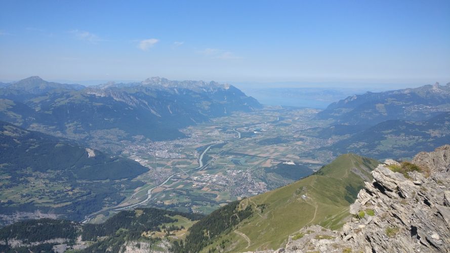 Main image