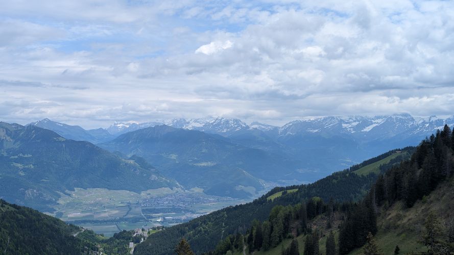 Main image